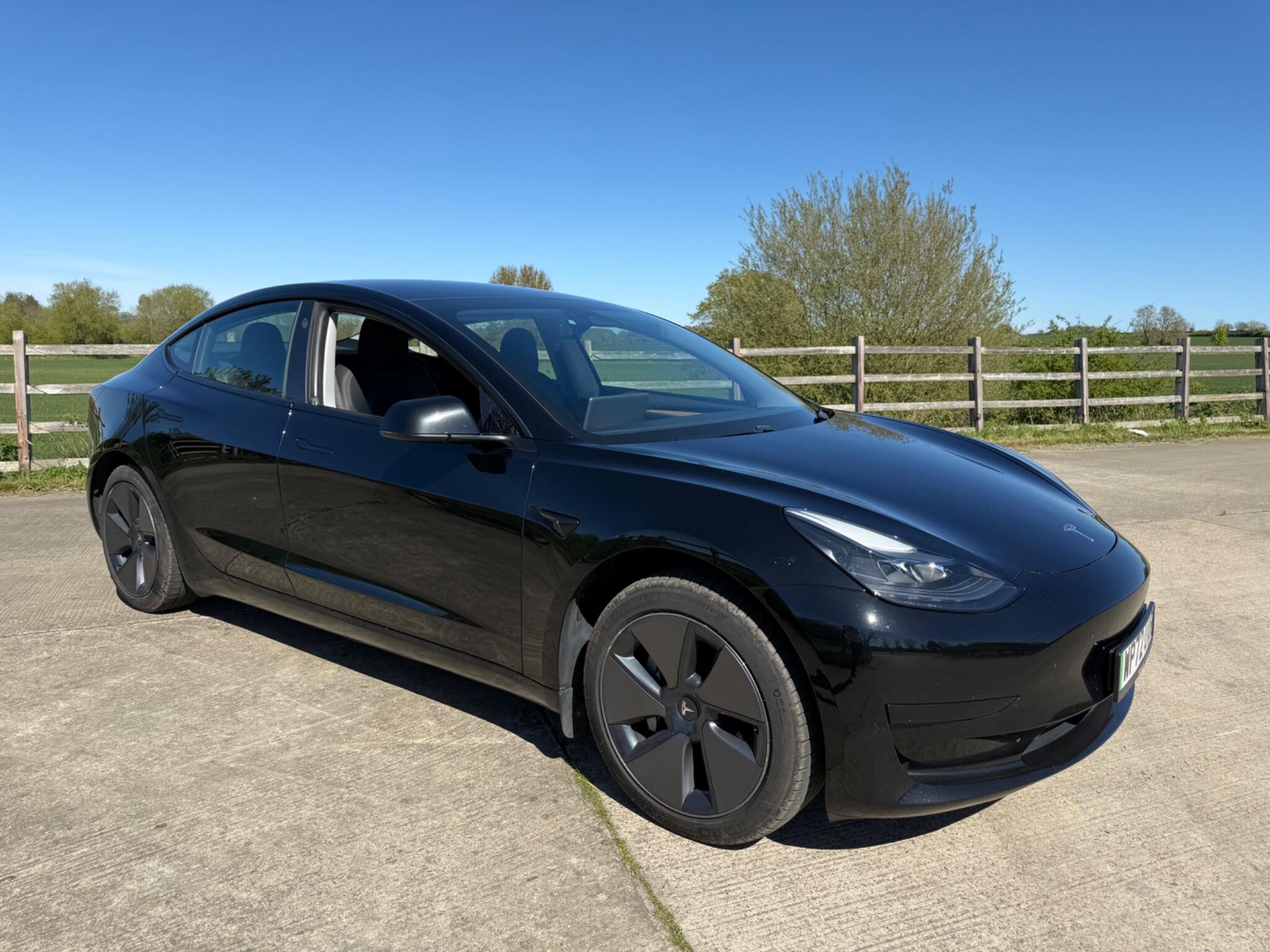 Tesla Model 3 Saloon 4dr Electric Auto RWD (241 bhp) — photo 61 of 114